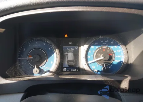 2017 Toyota Sienna Xle 7 Passenger from USA, damaged, VIN 5TDDZ3DCXHS176849